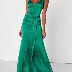 NWT Lulu's Majestic Essence Green Satin Pleated Tie-Front Maxi Dress